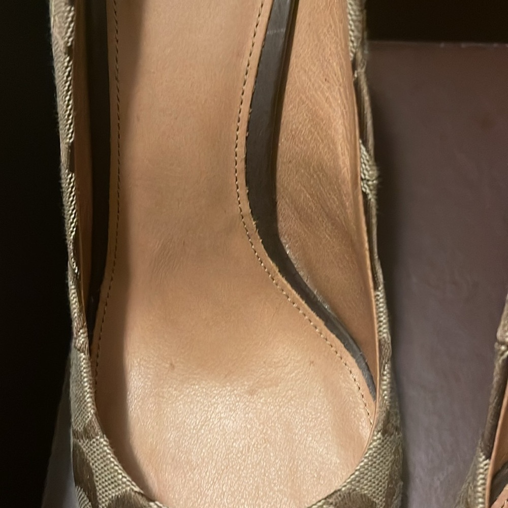 037.Women Coach heels - Picture 7 of 10